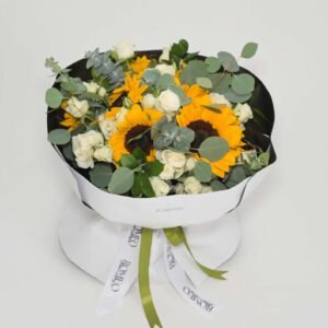 Arreglo de girasoles Romeo Flower Boutique - imagen 12
