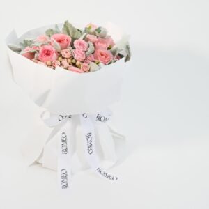 Arreglo de rosas Romeo Flower Boutique - imagen 1